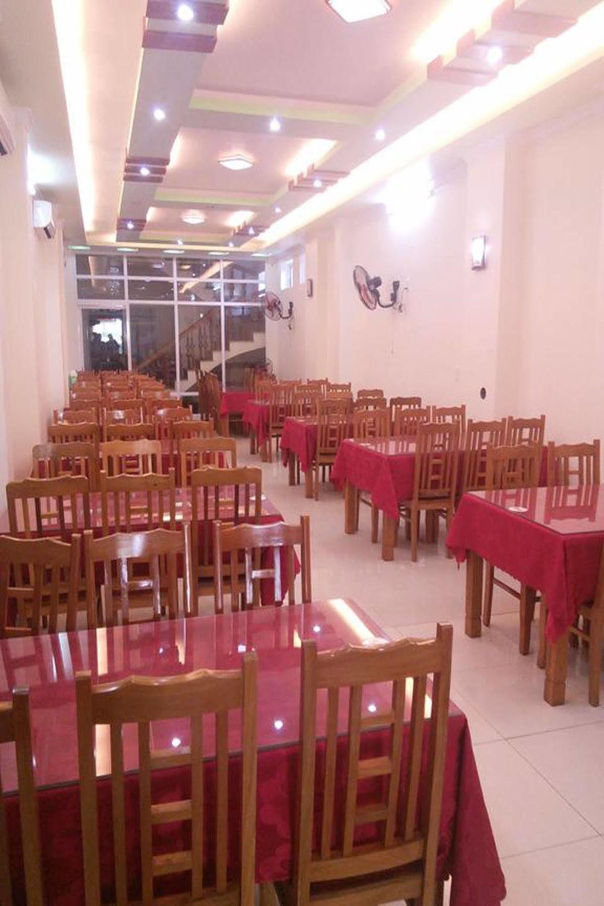 Hoang Ngoc Hotel Dong Khe Sau Kültér fotó