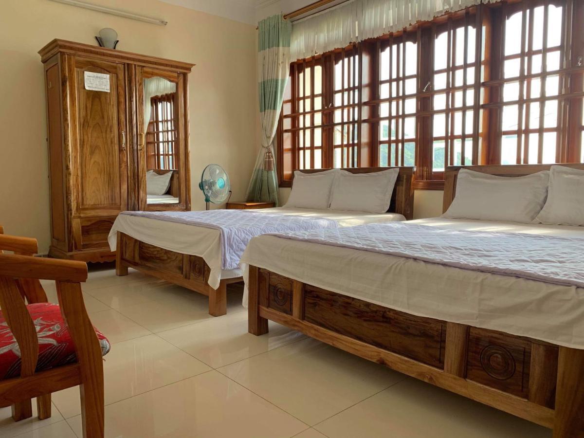 Hoang Ngoc Hotel Dong Khe Sau Kültér fotó